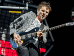 listen to muse's madness